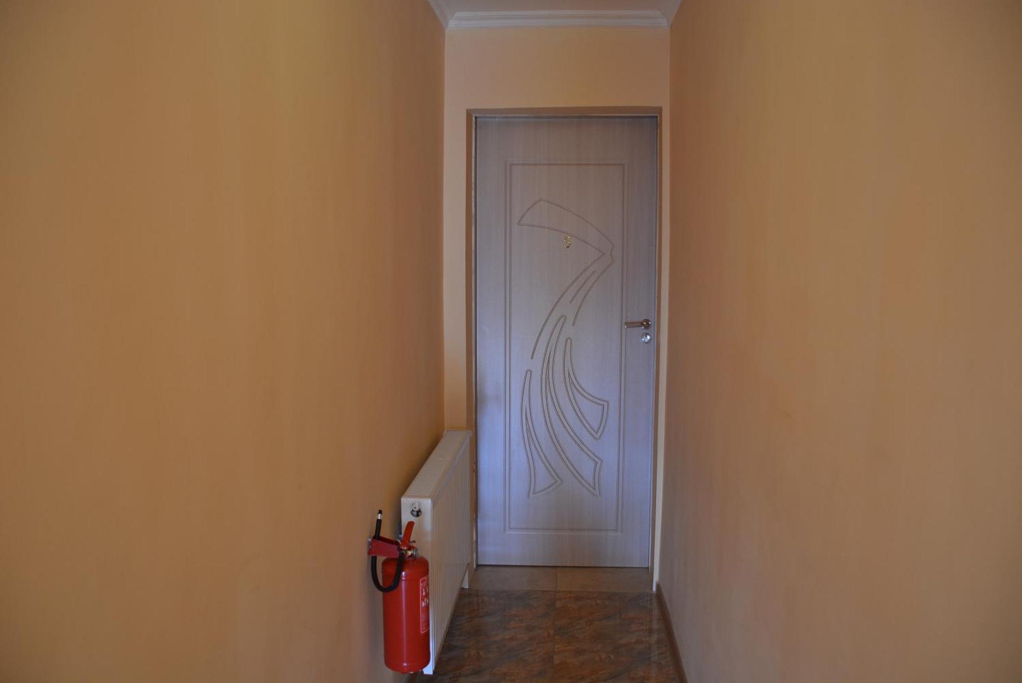 House In Mestia Exterior foto
